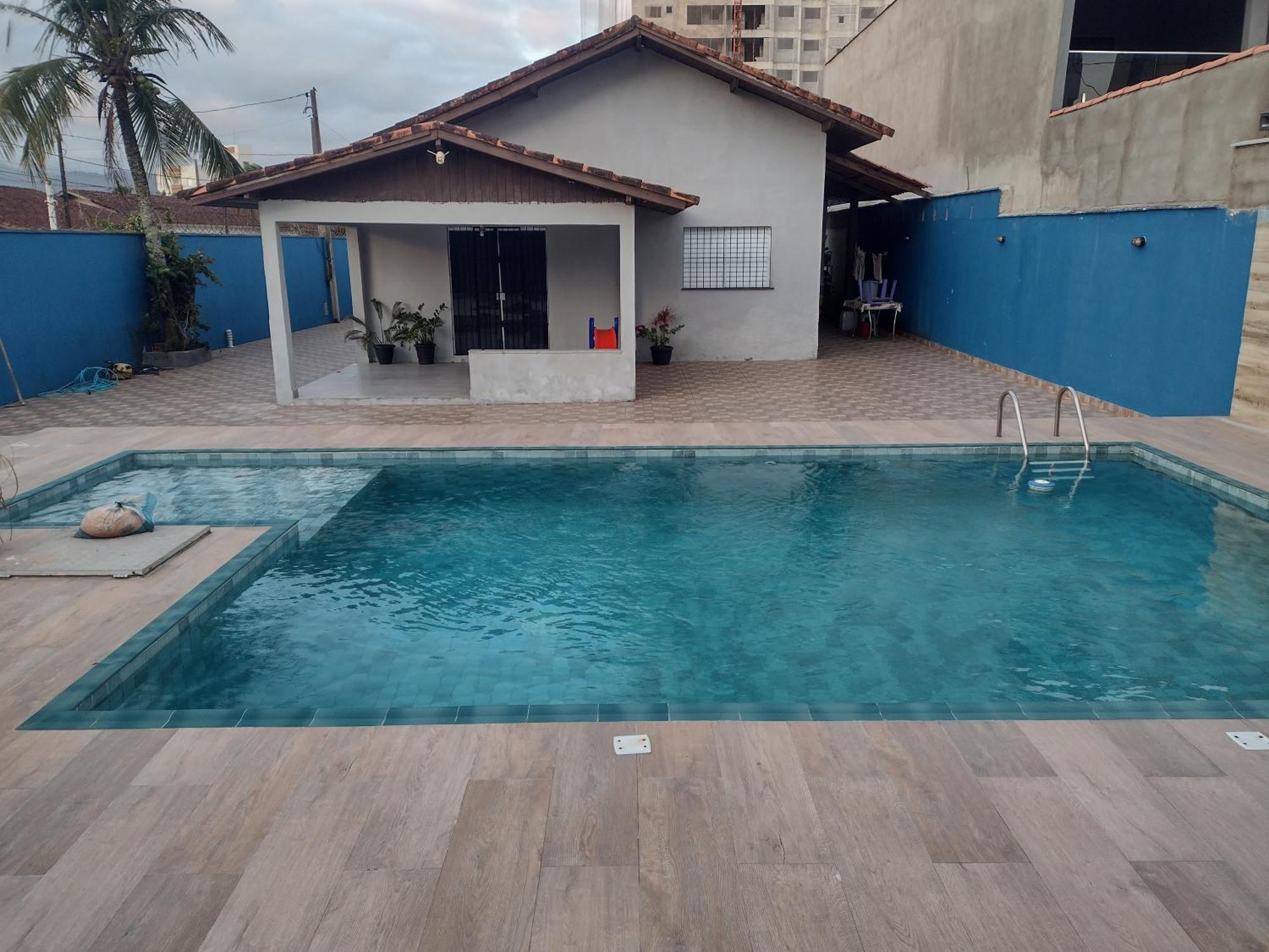 Holiday home 50 Metros Da Piscina Churras 3 Vagas Portao Automatico