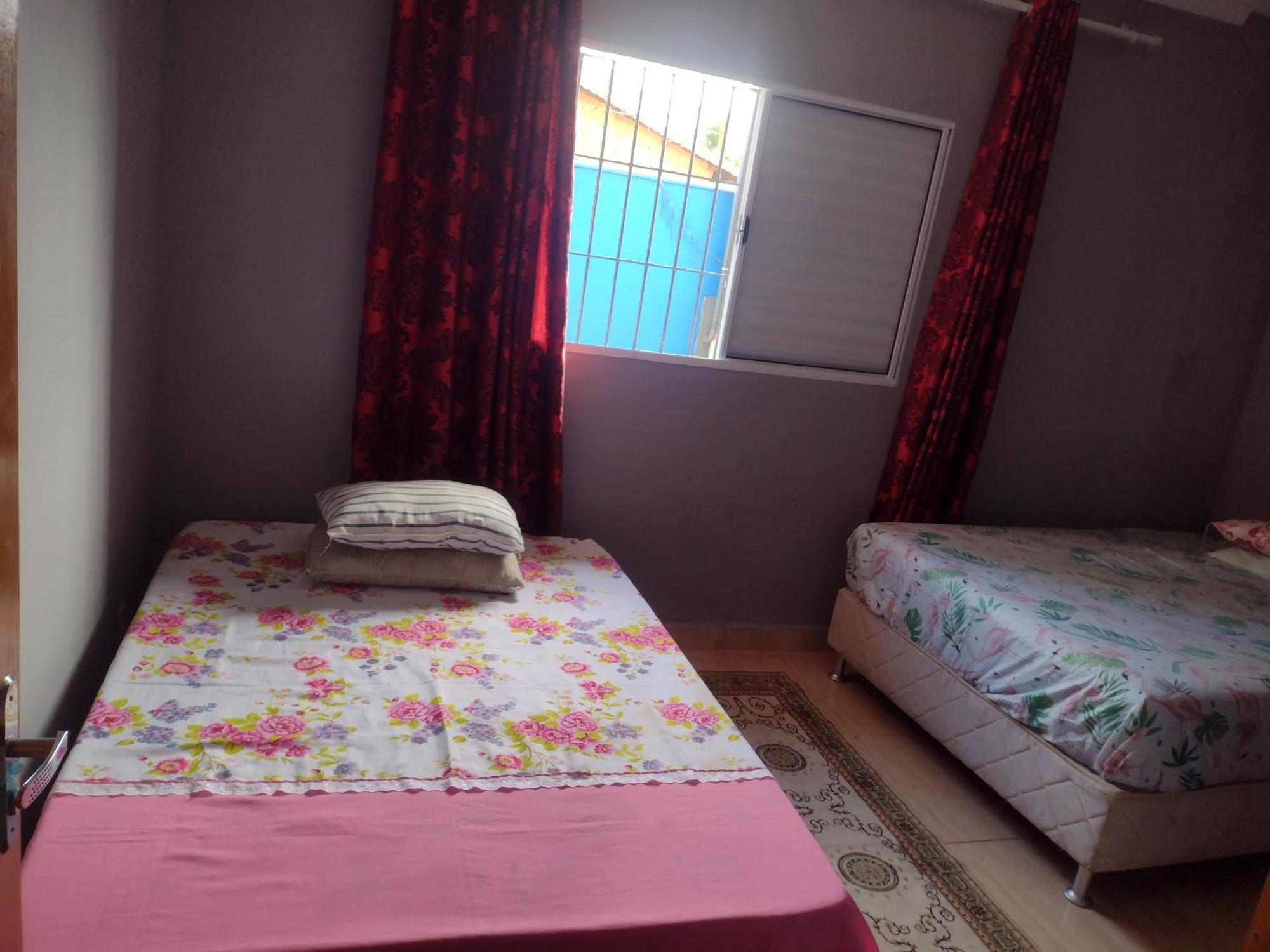 Holiday home 50 Metros Da Piscina Churras 3 Vagas Portao Automatico *